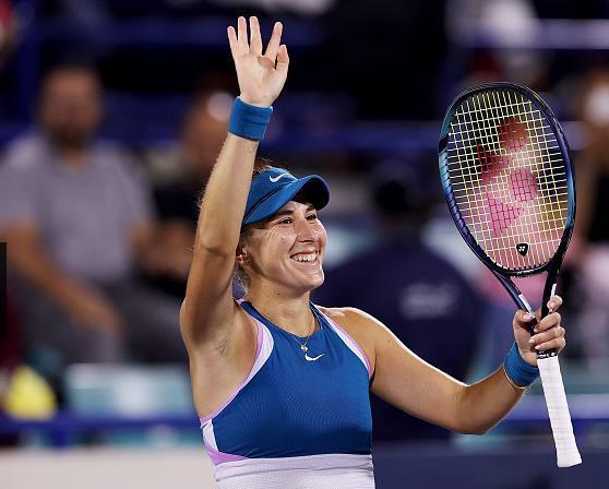 体育NBA：詹姆斯因伤退场 湖人101-104不敌快船遭遇四连败