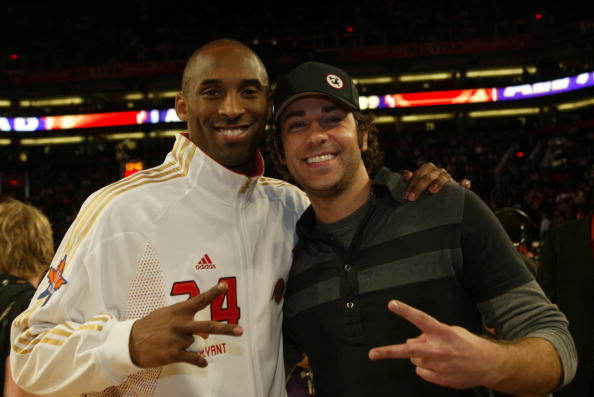 依据位置与 依据位置与